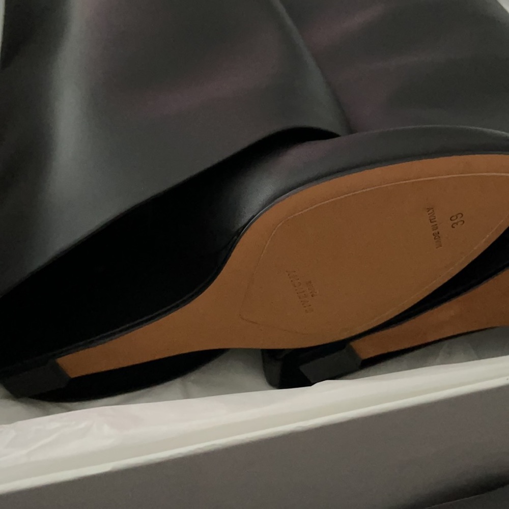 Givenchy shark boots brand new never worn. - Picture 3 of 3